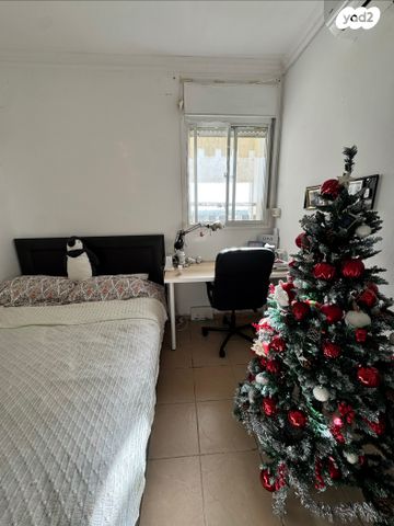 יחידת דיור, שדרות גולדה מאיר 21, קרית נורדאו, נתניה