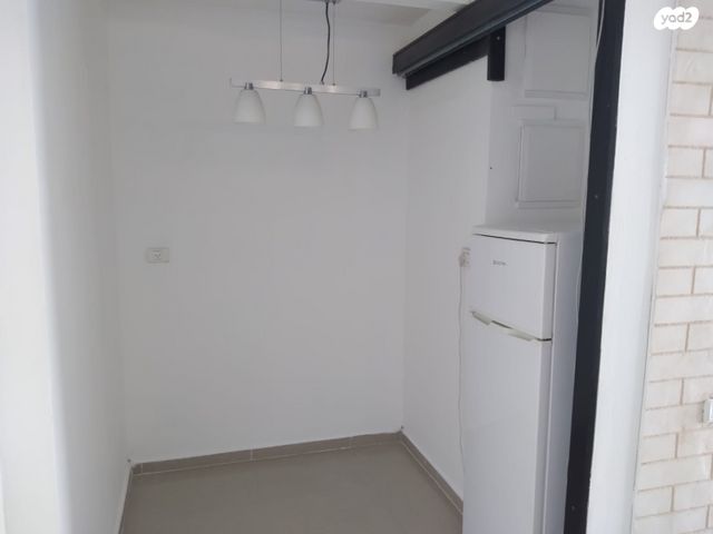 יחידת דיור, סעדיה גאון 30, מגדל המים, קרית אונו