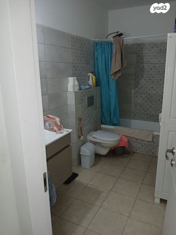 גג/ פנטהאוז, 3265 1, נגוהות, נגוהות