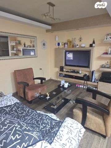 דירה, ביאליק 45, שקמים ואגמים, אשקלון