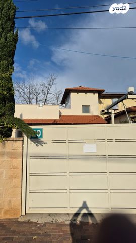 בית פרטי/ קוטג', גולומב 10, גיל עמל, הוד השרון