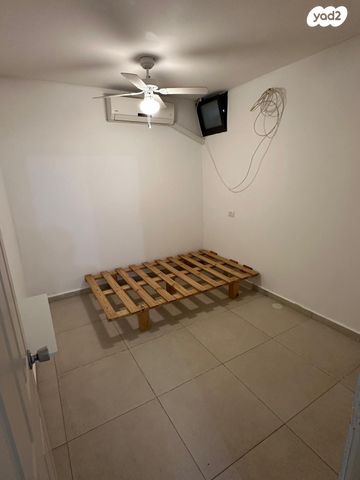 יחידת דיור, יאנוש קורצ'אק 8, גבעתי, רחובות