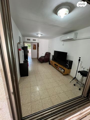 דירת גן, ההסתדרות 18, רמת בן צבי, נס ציונה