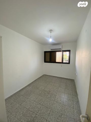 דירה, צוקרמן 1, נווה אליעזר וכפר שלם מזרח, תל אביב יפו