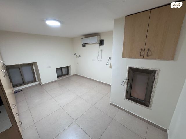 דירה, שדרות המאירי 5, קרית משה, ירושלים