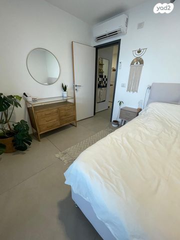 דירה, עין דור 11, שער פלמר, תחנת רכבת השמונה, חיפה