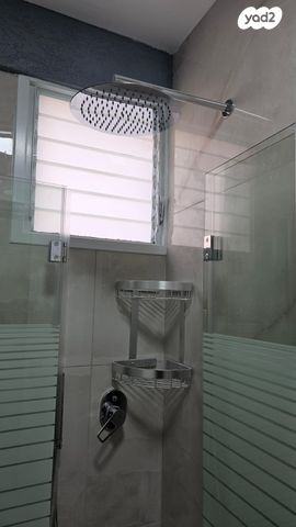 דירה, הגיבור האלמוני 56, יד אליהו, תל אביב יפו