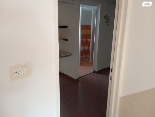 דירת גן, שדרות אבא חושי 1, עספיא