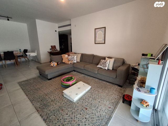 דירה, נעמי שמר 5, כרמי גת, קרית גת