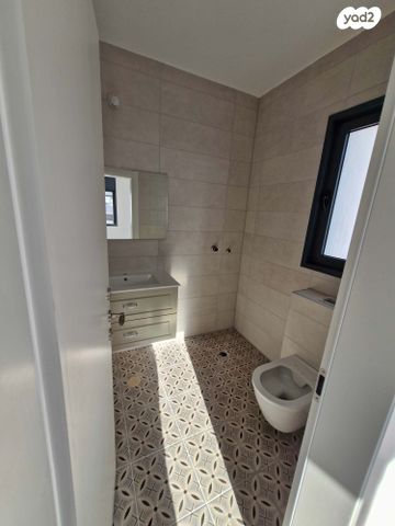 דירה, הרב מרדכי אליהו 22, כרמי הנדיב, אחוזת רוטנר, קרית מלאכי