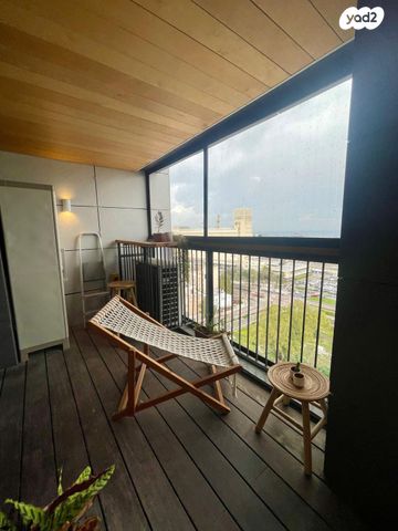 דירה, עין דור 11, שער פלמר, תחנת רכבת השמונה, חיפה