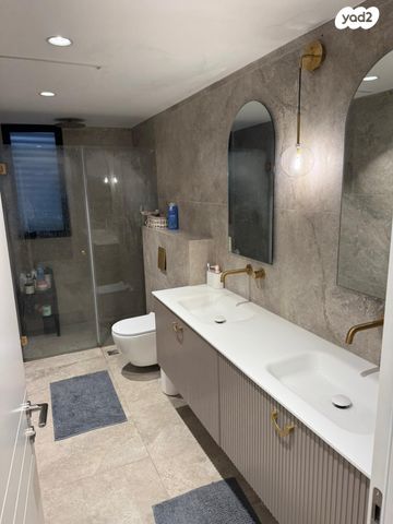 בית פרטי/ קוטג', אח"י מבטח 57, שער הים, ראשון לציון