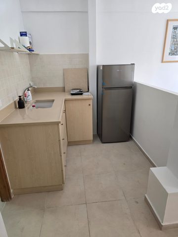 הרב עוזיאל 15