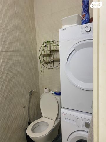 דירה, מוריה 40, גולן, רמת השרון