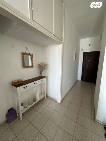 דירה, המרי 26, שינקין, גבעתיים