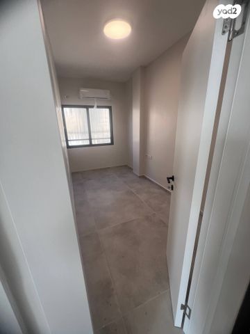 דירה, שילה 14, שכונת יהלום, מרכז העיר ב, רמת גן