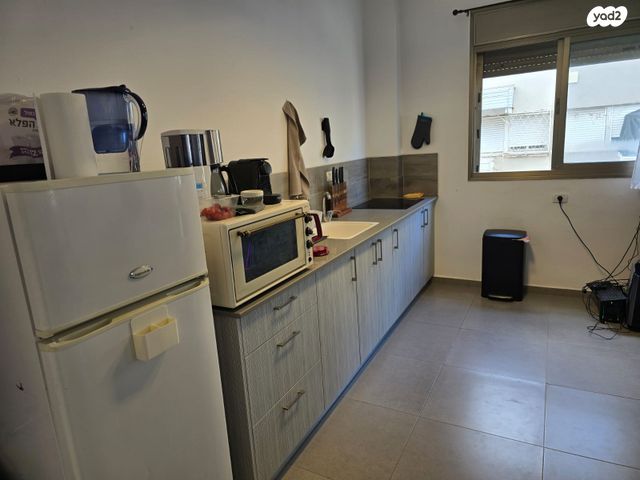 דירה, שרה 1, שער פלמר, תחנת רכבת השמונה, חיפה