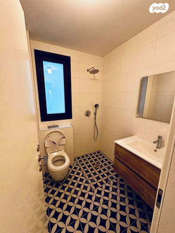 דירה, הכלנית 7, קרית גיורא, אור יהודה