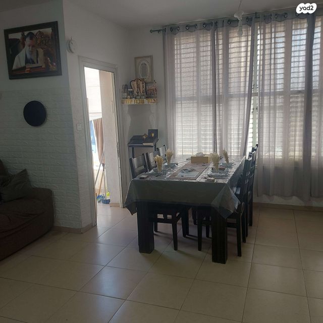 הרב הרצוג 17