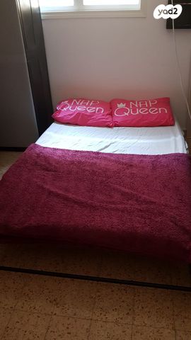 הנשיא הראשון 47