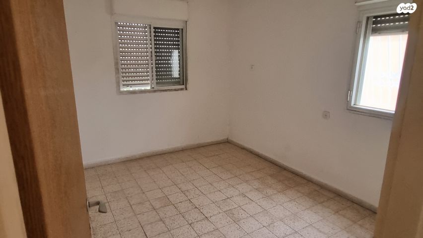 דירה, כסלו 18, נווה הדרים, אשקלון