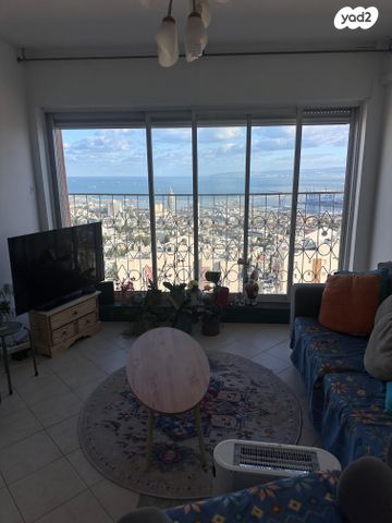 דירה, חנה סנש 39, המיימוני, חיפה