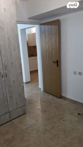 יחידת דיור, פנחס רוזן 12, הרצליה ב', הרצליה