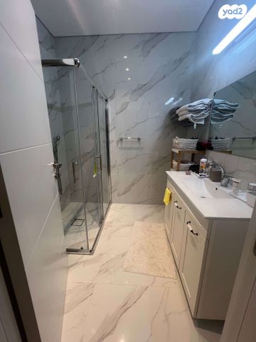 יחידת דיור, יפה נוף 46, נווה עוז, פתח תקווה