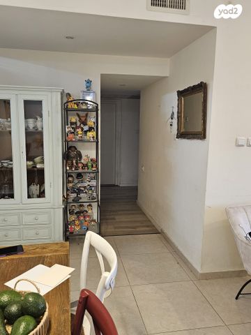 דירה, משעול הלפיד 2, חלוצים, כפר סבא