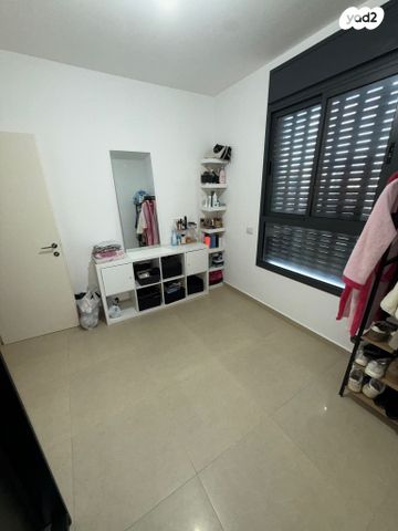 דירה, חיה רוזנטל-חביליו 11, נוריות, ראשון לציון