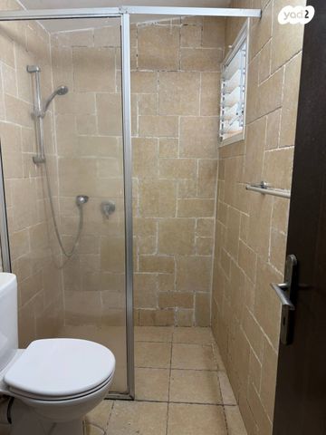 יחידת דיור, דגניה 1, רח' הנשיא צפון, חדרה