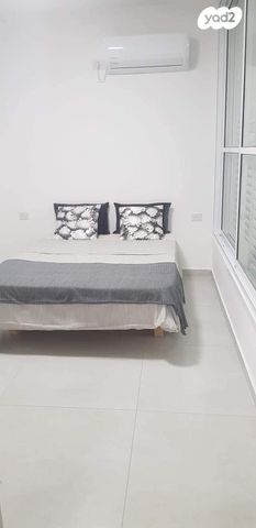 דירה, א.ד. גורדון 18, צפון מערב מרכז העיר, נתניה