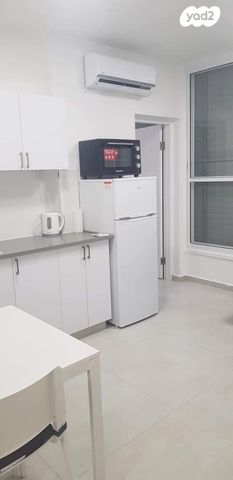 דירה, א.ד. גורדון 18, צפון מערב מרכז העיר, נתניה