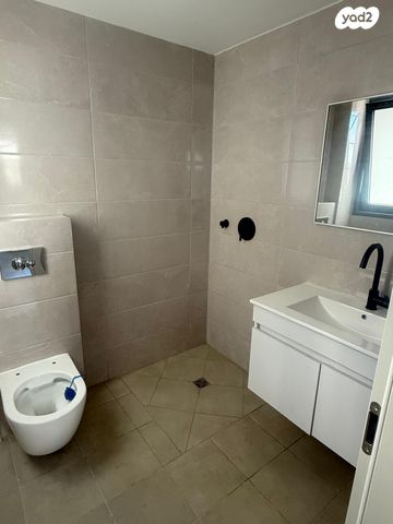 דירה, הרב מרדכי אליהו 1, כרמי הנדיב, אחוזת רוטנר, קרית מלאכי