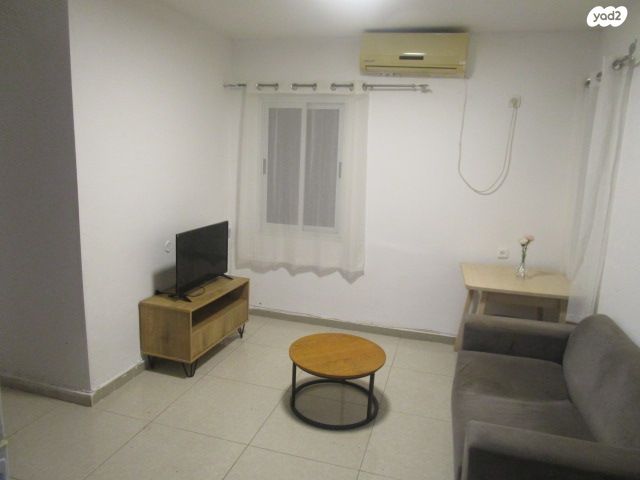 יחידת דיור, דרך שמשון 16, שכונה ב', באר שבע