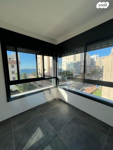 דירה, דוד המלך 14, צפון מערב מרכז העיר, נתניה