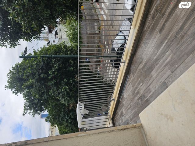 דירה, שדרות העם הצרפתי 23, שכונת הותיקים, רמת גן