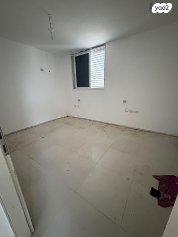 דירה, שדרות דב הוז 15, נאות רחל, חולון