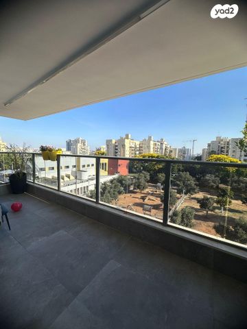 דירה, הרב מיימון 12, דרום מזרח, בת ים