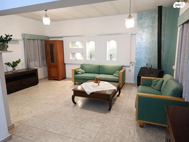 בית פרטי/ קוטג', גומא 24, שאר העיר, להבים