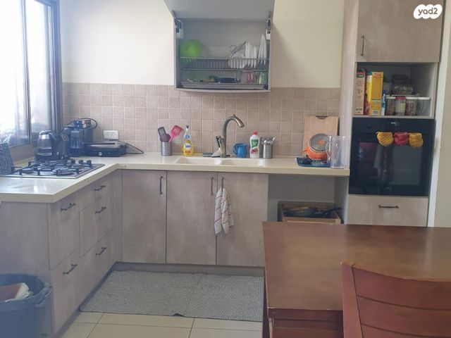 יחידת דיור, תדהר 13, לשם, עלי זהב