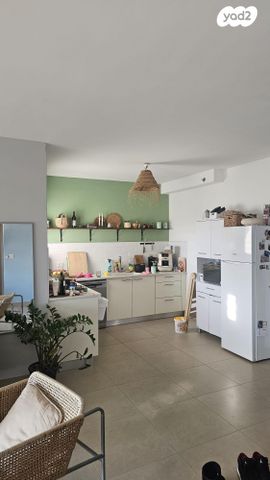 דירה, דרך השלום 27, הכרם ג', עכו