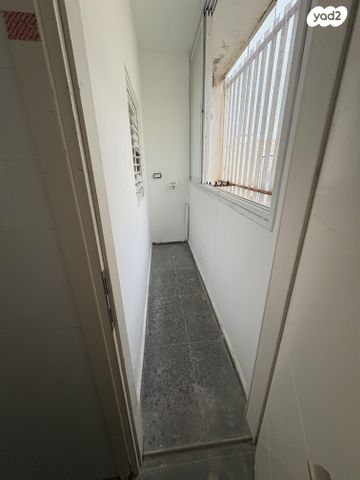 דירה, שדרות דב הוז 15, נאות רחל, חולון