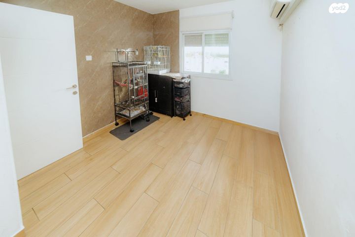 דירה, שדרות זלמן שז"ר 29, עין שרה, נהריה