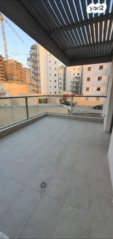 דירה, גולדה מאיר 34, מורשת, מודיעין מכבים רעות