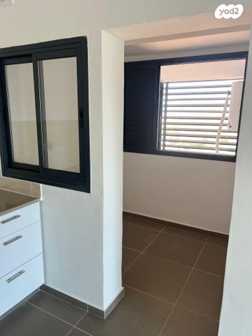 דירה, דרך הים 2, עיר היין, אשקלון