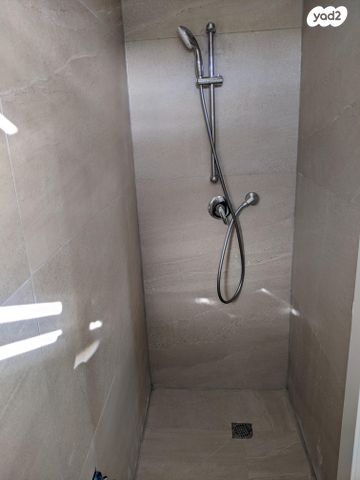 יחידת דיור, חניתה 85, נווה שאנן, חיפה