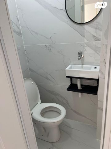 גג/ פנטהאוז, קהילת קובנה 2, נאות אפקה א', תל אביב יפו