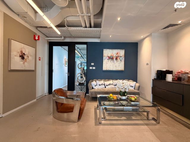 משרדים, הארבעה 28, גני שרונה, קרית הממשלה, תל אביב יפו