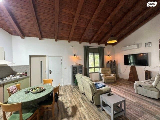 בית פרטי/ קוטג', בנימינה גבעת עדה